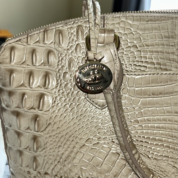 Brahmin Purse - Picture 2 of 4